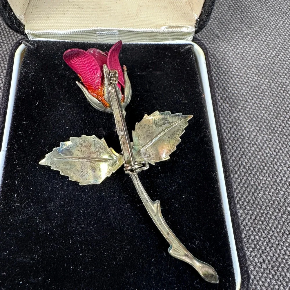 Vintage Royale Gems Gold Tone Rose Brooch‎ Pin Red Petals Rhinestone Leaf 3